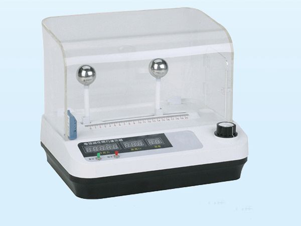 電荷間作用力演示器